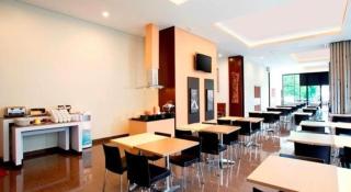 Amaris Hotel Pasar Baru - Jacarta - 7