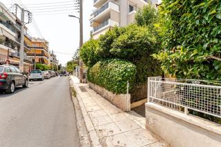 Amazing House with Jacuzzi and Huge PVT Garden - Athens - 7