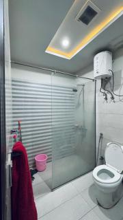 Cozy 1BHK With Balcony View - Rawalpindi - 2