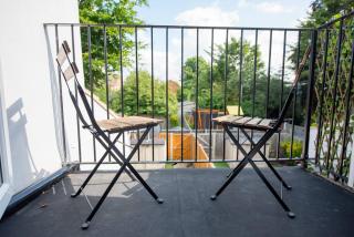 Romford - Balcony - Outdoor Space - Parking Space - 4