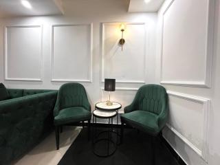 2 Bed Luxury Spacious Apartment - 9