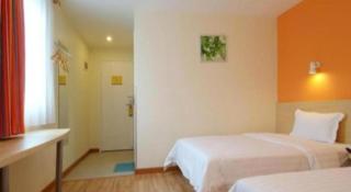 7 Days Inn Fengcheng Renmin Road - Fengcheng - 2