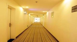 7 Days Inn Guiyang Gaicha Avenue Guizhou Institute of Technology - Guiyang - 7