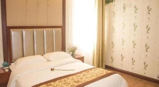 GreenTree Inn JiangSu Wuxi Jiangyin City QinGYAng Town Fuqian Road Express Hotel - Wuxi - 1
