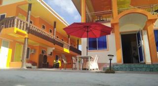Aizawa Beach Resort - Santiago - 2