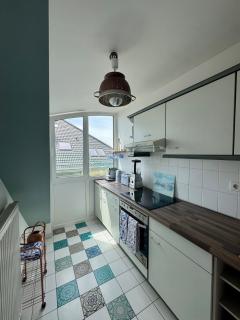 Sunny Attic Studio Central & Close to BER Airport - 2
