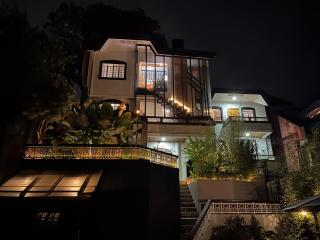 Glass House in Baguio - Sampong - 0