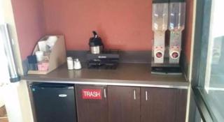 Rodeway Inn - Fort Wayne - 5