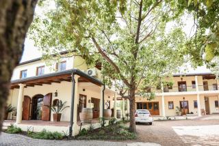 Lovane Boutique Wine Estate and Guesthouse - Stellenbosch - 0