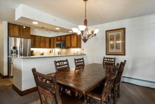 Convenient 2Br Condo In Lionshead Village W Pool, Hot Tub & More! - 4