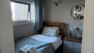 2 Bed apartment harbour views - Porthmadog - 5