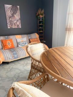 Beachfront Deluxe Apartment - 2