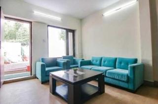 Hotel O TP Suites - New Delhi - 1