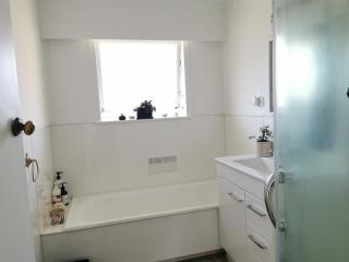 Professional, quiet and cosy bedroom Close to town and to Waikato Hospital - Hamilton - 4