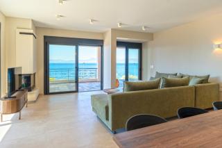 Villa Terra - Vouliagmeni Lake - 0
