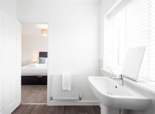 House -Superking Beds-Garden-FastWifi-Pet Friendly - Broomfield - 3