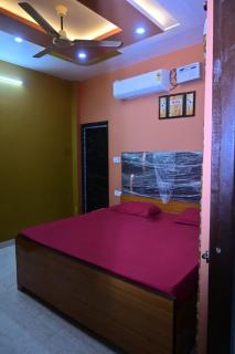Sri Kanak Guest House - Jāmb - 0