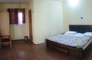 Hotel Comforts - 4