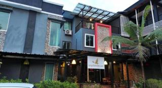 Bull & Bear Airport Hotel Langkawi - Pantai Cenang - 3