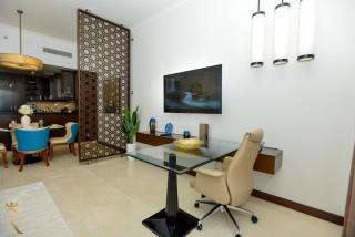 Luxurious 2BR Apartment with Ocean Views & Comfort - Abu Dhabi - 2