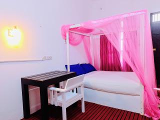 Alles Beach Hotel - Trincomalee - 7