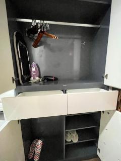 River View Apartment near Ben Thanh Free Netflix Gym High Floor - Ho Chi Minh City - 2