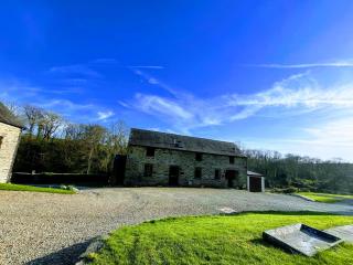 Troedyrhiw Holiday Cottages - Cardigan - 8