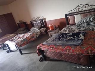 Family guesthouse - - 2