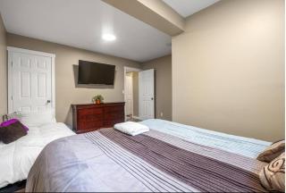 Private & Beautifully Finished Basement Suite, SW Edmonton - 1
