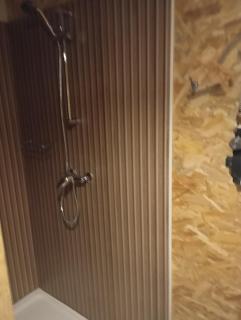 cabane au bord de l'eau pas de carpe dans l'étang pas d'électricité ! - - 5