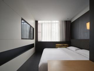 SFEEL Designer Hotel (Kunming Old Street Nanping Pedestrian Street Branch) - Kunming - 6