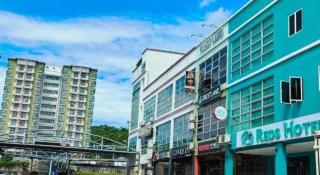 Red’s Hotel - Bintulu - 9