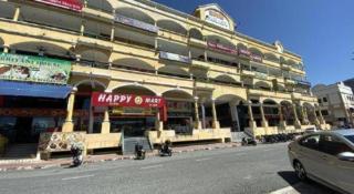 OYO HOME 90768 Flo Inn Motel - Kampong Parit - 5