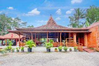 Capital O 93873 Sokkyo Homestay - Yogyakarta - 1