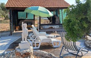 Amazing Home In Zizanj With Wifi - Otok Zizanj - 2