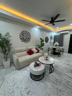 Homestay Cikgu Comel - Klang - 0