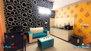Swimming Pool with Full Equipped Studio Apartment - 9