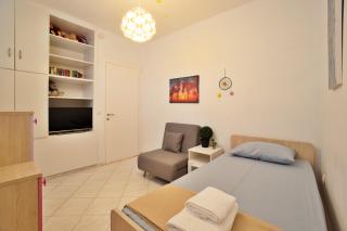 Iro s House - Hanioti - 6