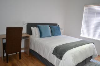 1 Kiaat Suites - Klerksdorp - 9