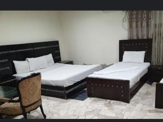 AK Hotel Of Guest House - Lahore - 2