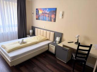 Hotel Jeta - Hamburg - 8