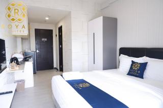 Royal Suites Studio 30ZY - Citra Plaza Nagoya Apartment - 0