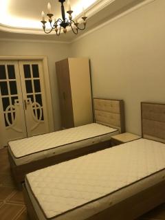 A newly renovated one bedroom apartment on Huseyn Javid Ave - Baku - 4