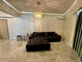 WHITE TOWER Luxury Suite - 8