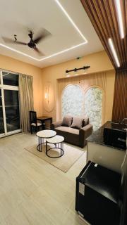 Atha luxury studio and suites with pool - 1