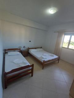 Fotis apartments - Qeparo - 1