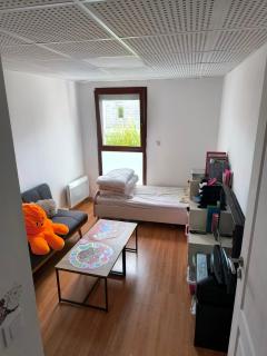 Grand appartement plein centre 4 chambres - Montoir-de-Bretagne - 2