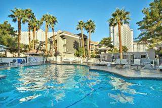 Wyndham Desert Rose Resort 2BR Apartment with Resort Access - Las Vegas - 0