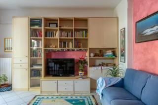 Quiet Location with Private Garden - Due Carrare - 8