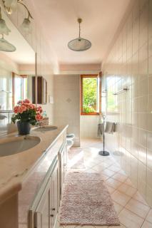 Quiet Location with Private Garden - Due Carrare - 3